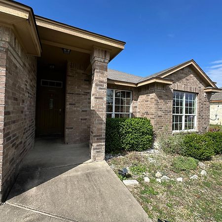 Sunset Zen Space Apartment Killeen Exterior photo